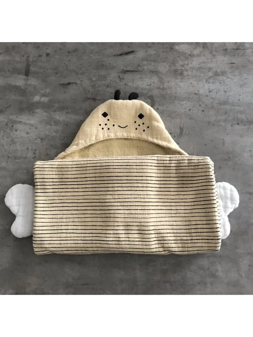 Pottery Barn Kids Bumble Bee Towel Hooded Baby Muslin Organic Cotton Yellow
